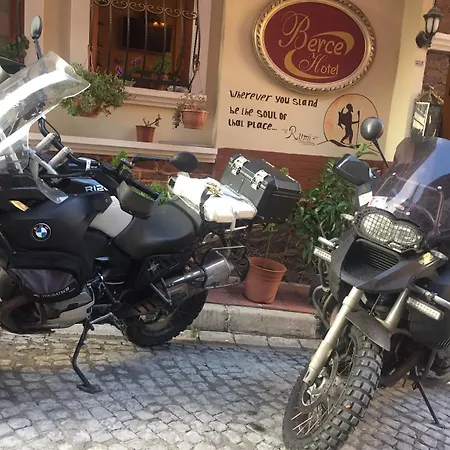 Berce Κωνσταντινούπολη