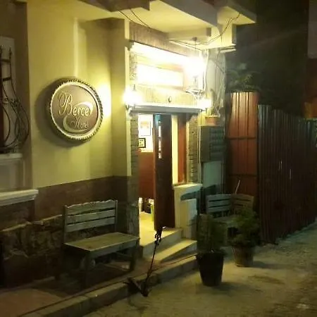 Otel Berce 2*
