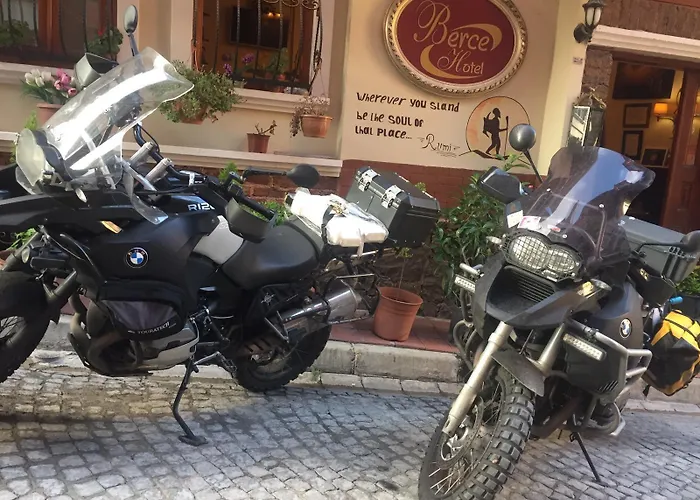 Berce Κωνσταντινούπολη