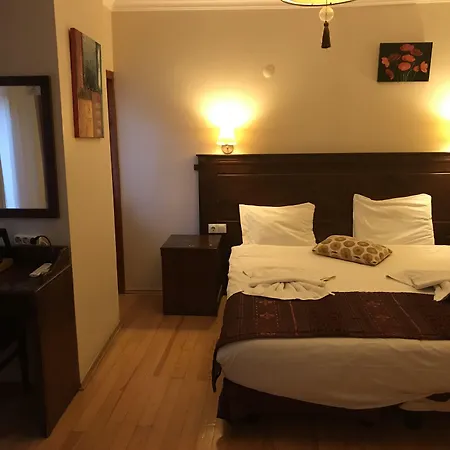Berce Hotel Istanboel