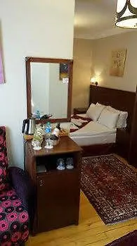 Berce Hotel 2*